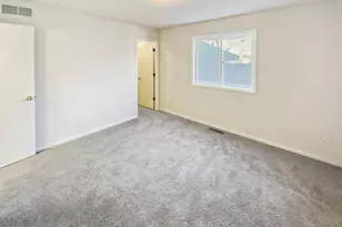 7631 Homestead Ct S, Cottage Grove, MN 55016 - Photo 11