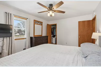 116 Territorial Road NE, Blaine, MN 55434 - Photo 23