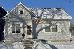 617 24th Ave NE, Minneapolis, MN 55418 - Photo 1