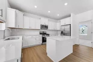 1913 Ironwood Dr, Carver, MN 55315 - Photo 3