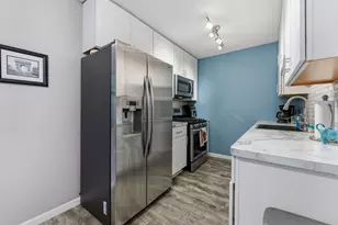 2610 Garfield Ave, Minneapolis, MN 55408 - Photo 7