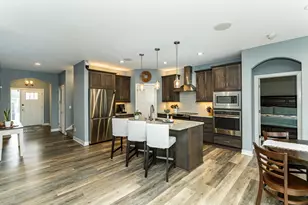 4283 Stone Point Dr NE, Rochester, MN 55906 - Photo 5