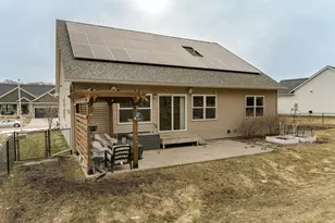 4283 Stone Point Dr NE, Rochester, MN 55906 - Photo 37