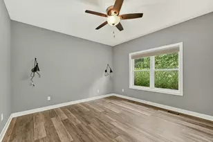 4283 Stone Point Dr NE, Rochester, MN 55906 - Photo 9