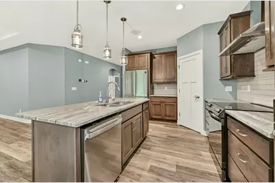 4283 Stone Point Drive NE, Rochester, MN 55906 - Photo 5