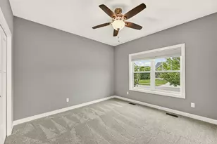 4283 Stone Point Dr NE, Rochester, MN 55906 - Photo 15