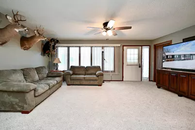 624 7th Street W, Wabasha, MN 55981 - Photo 3