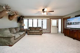 624 7th St W, Wabasha, MN 55981 - Photo 3