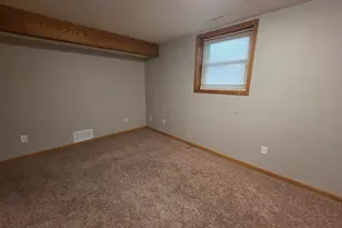 951 W Village Circle SE, Rochester, MN 55904 - Photo 17