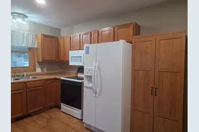 951 W Village Circle SE, Rochester, MN 55904 - Photo 31