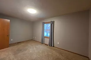 951 W Village Circle SE, Rochester, MN 55904 - Photo 21