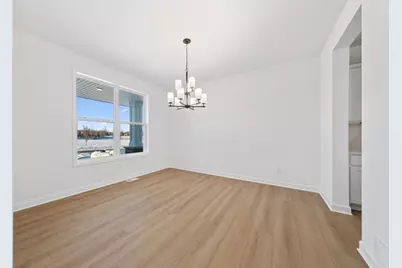 325 Ravencroft Road, Waconia, MN 55387 - Photo 9