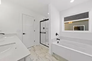 325 Ravencroft Rd, Waconia, MN 55387 - Photo 19