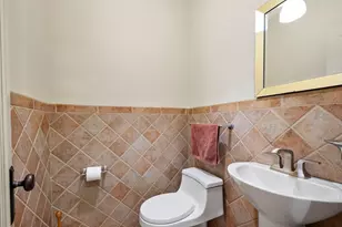 5325 Upton Ave S, Minneapolis, MN 55410 - Photo 27