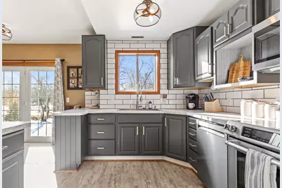 213 N Harold Street, Ivanhoe, MN 56142 - Photo 13