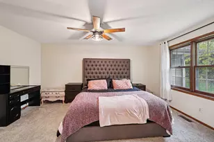 320 Karen Ln NE, Columbia Heights, MN 55421 - Photo 17