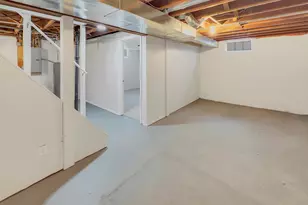 1147 Hoyt Ave W, Saint Paul, MN 55108 - Photo 15