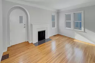 1147 Hoyt Ave W, Saint Paul, MN 55108 - Photo 3