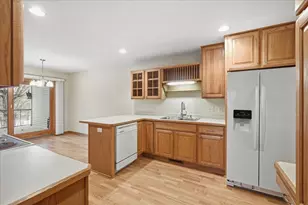 1482 Riverside Dr, River Falls, WI 54022 - Photo 17