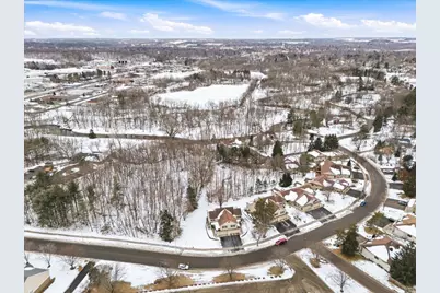 1482 Riverside Drive #1482, River Falls, WI 54022 - Photo 3