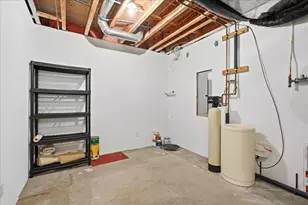 1482 Riverside Dr, River Falls, WI 54022 - Photo 35