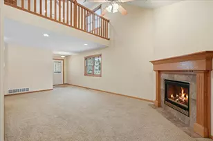 1482 Riverside Dr, River Falls, WI 54022 - Photo 9