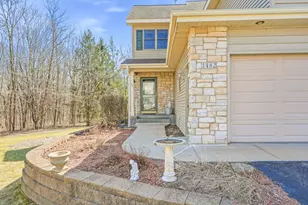 1482 Riverside Dr, River Falls, WI 54022 - Photo 3