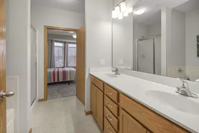 14587 Florissant Path #228, Apple Valley, MN 55124 - Photo 19