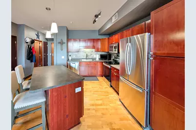 308 E 18th Street #305, Minneapolis, MN 55404 - Photo 13