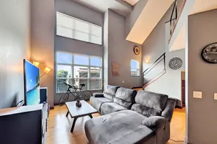 308 E 18th St, Minneapolis, MN 55404 - Photo 21