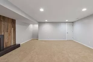 2465 Brunswick Ave N, Golden Valley, MN 55422 - Photo 51