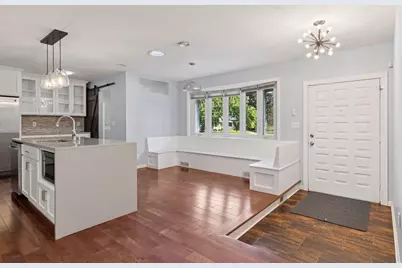 2465 Brunswick Avenue N, Golden Valley, MN 55422 - Photo 17