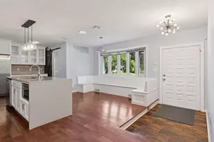 2465 Brunswick Ave N, Golden Valley, MN 55422 - Photo 17