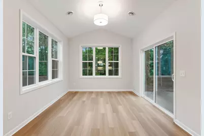 10502 Glenbrook Avenue South, Cottage Grove, MN 55016 - Photo 7