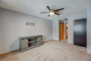 847 Lassie Ln, Hudson, WI 54016 - Photo 25