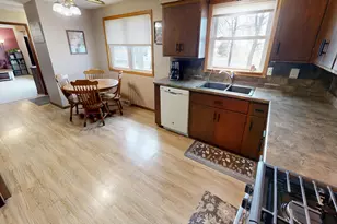 23109 145th St NE, New London, MN 56273 - Photo 9