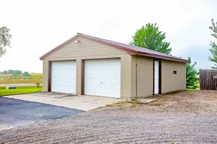 23109 145th St NE, New London, MN 56273 - Photo 5