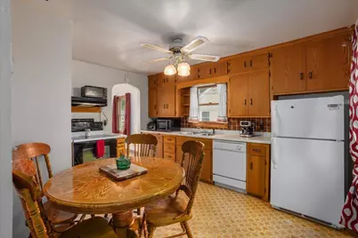 650 Newton Street, Baldwin, WI 54002 - Photo 7