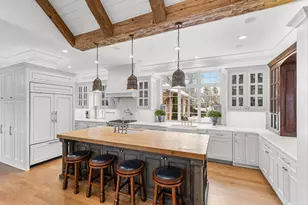 325 Highcroft Ln, Wayzata, MN 55391 - Photo 17