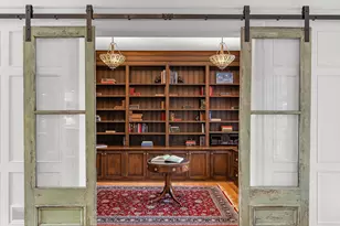 325 Highcroft Ln, Wayzata, MN 55391 - Photo 21