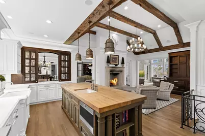 325 Highcroft Lane, Wayzata, MN 55391 - Photo 15