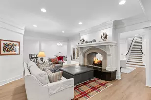 325 Highcroft Ln, Wayzata, MN 55391 - Photo 33