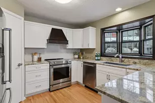 6425 Mildred Ave, Edina, MN 55439 - Photo 11