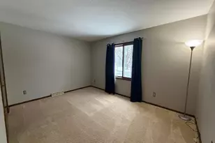 8925 Bass Creek Ct, Brooklyn Park, MN 55428 - Photo 9