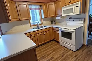 17316 Jersey Way, Lakeville, MN 55044 - Photo 5