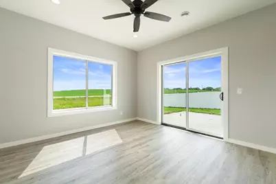 1534 9th Avenue SW, Hutchinson, MN 55350 - Photo 5