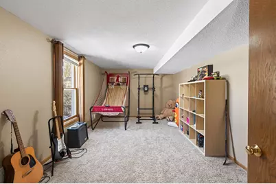 268 Shamrock Drive, Mahtomedi, MN 55115 - Photo 19