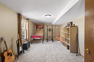 268 Shamrock Dr, Mahtomedi, MN 55115 - Photo 19