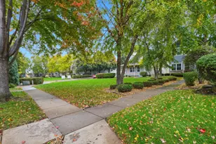 8514 Windsor Ln N, Brooklyn Park, MN 55443 - Photo 15