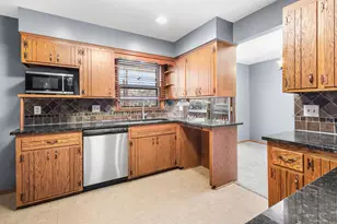 255 Mercury Dr NE, Fridley, MN 55432 - Photo 17